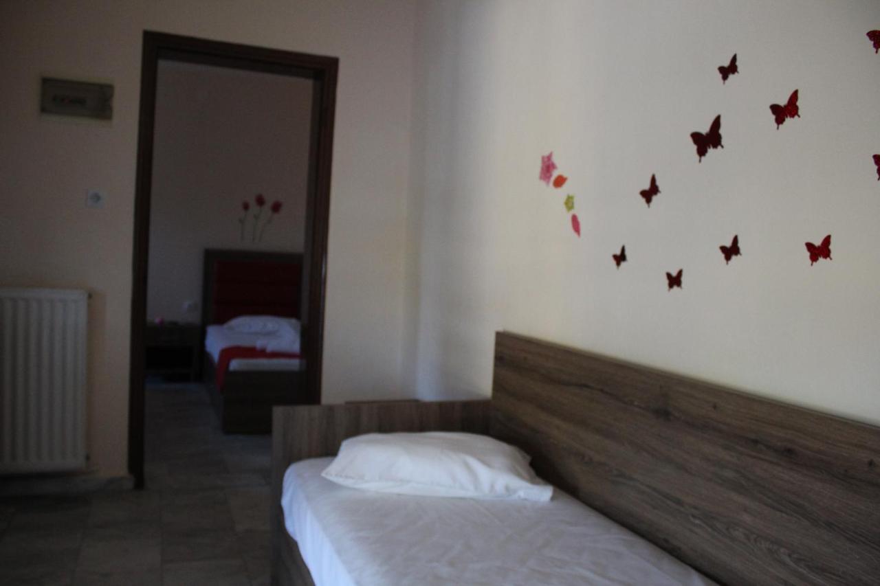 House Stamatis Apartment Sarti Exterior photo